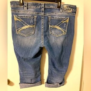 Silver jeans Capris size 16